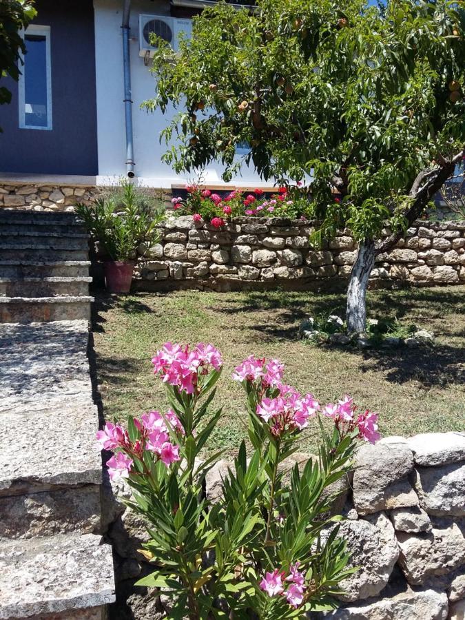 Villa Sunny Day Saints Constantine and Helena Luaran gambar